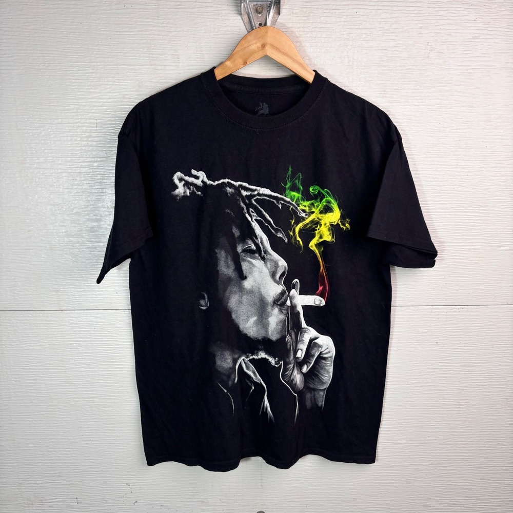 2000s Bob Marley Smoking Zion Rootswear Rasta Smoke Graphic Tee Sizd Large